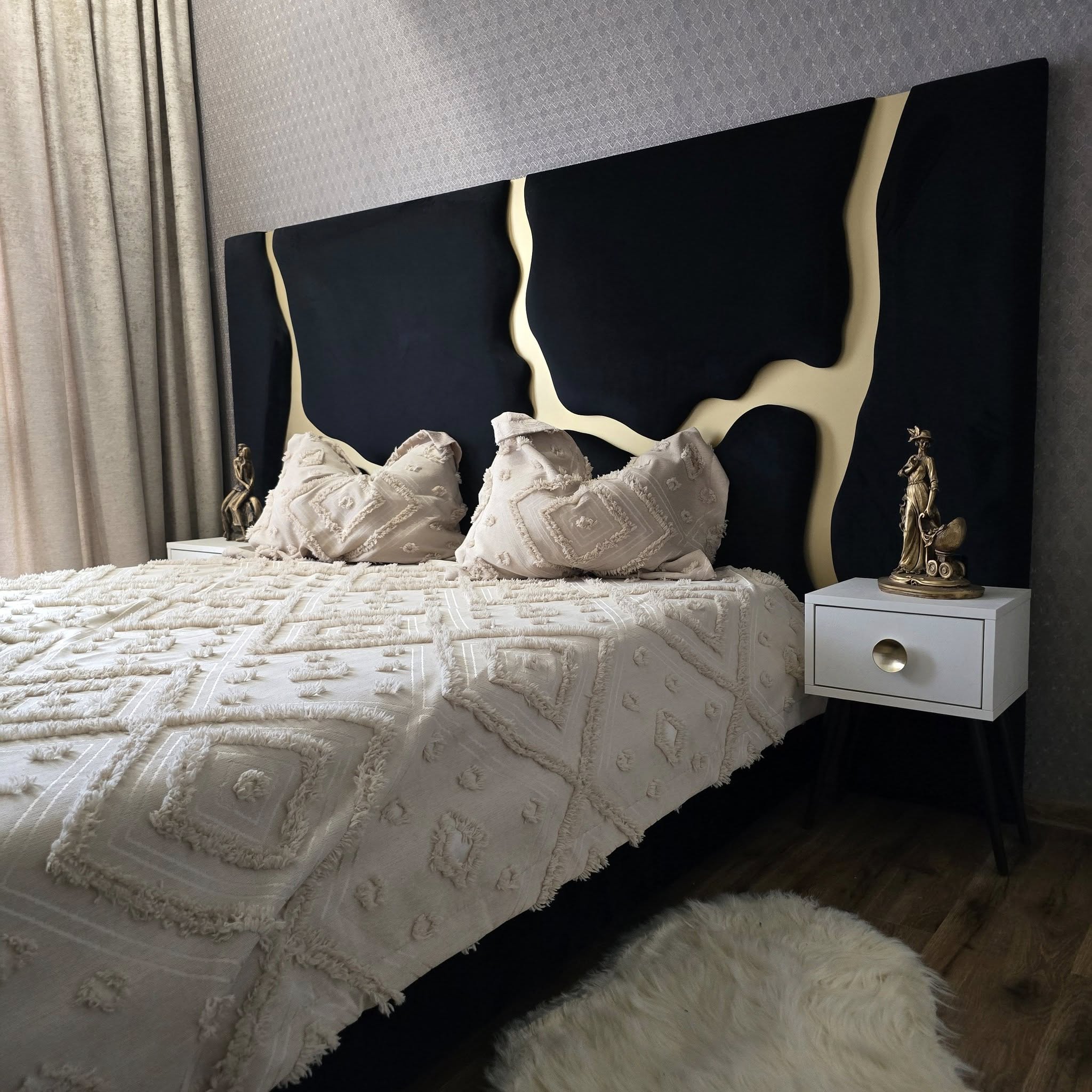 რბილი ავეჯი, დივანი, საწოლი